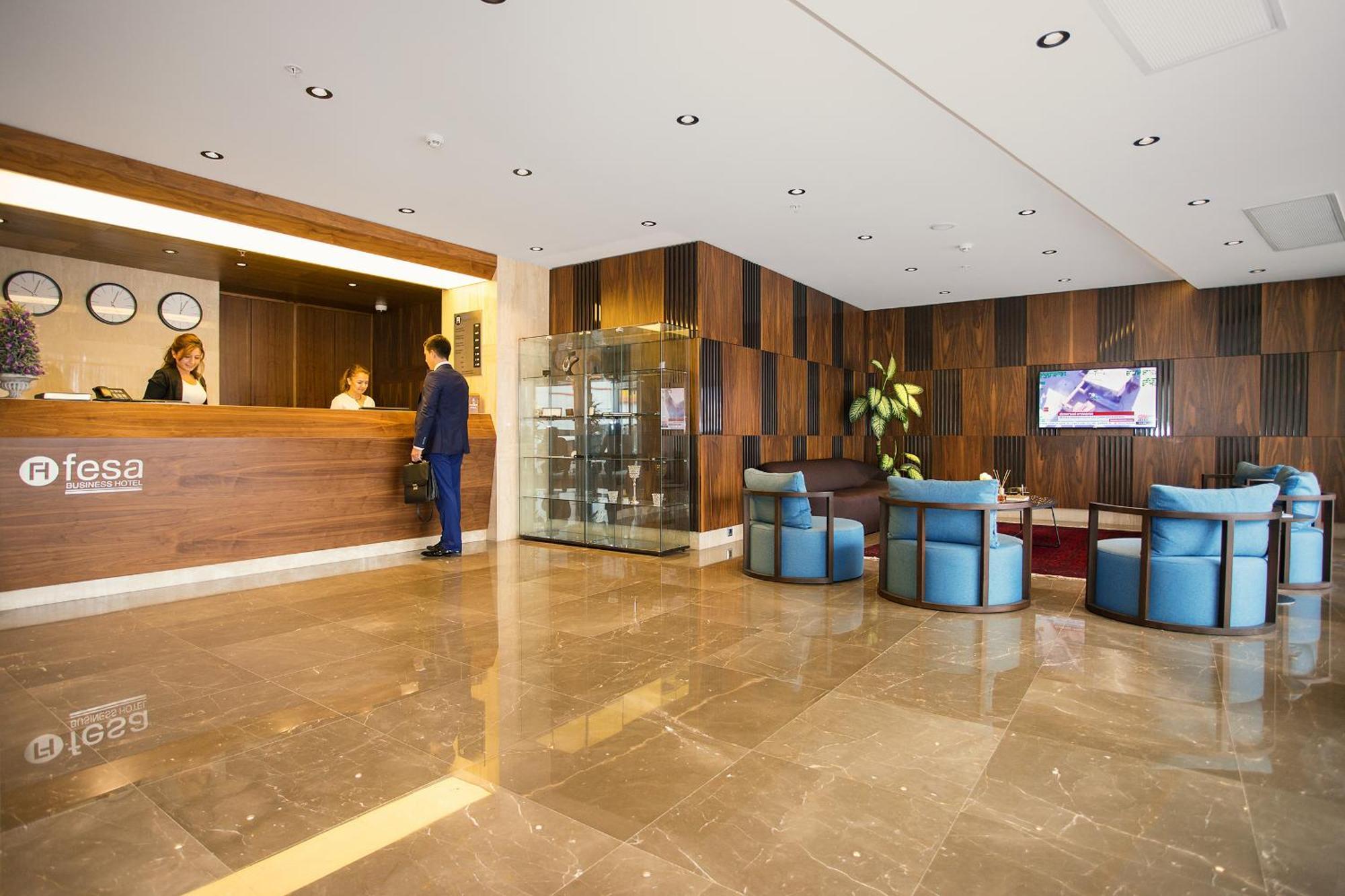 Fesa Business 4*